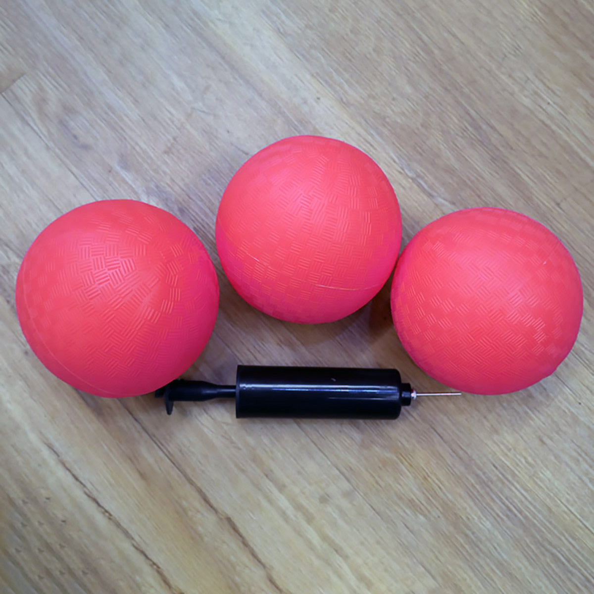 3 x 5 inflatable balls for Rocker Plates + Free pump & needle